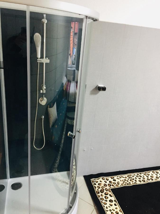 Gaestezimmer I Neo2 Apartment Staufenberg  Luaran gambar